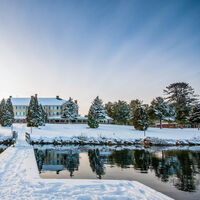 Auberge du Lac-à-l'Eau-Claire
