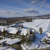 Entourage sur-le-Lac Resort