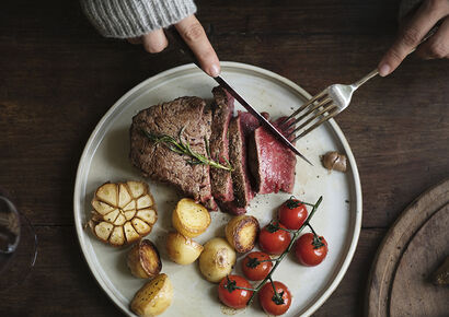 gastronomic-steak-plate