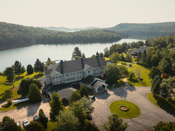 Auberge du Lac-à-l'Eau-Claire - Mauricie - romantic getaway
