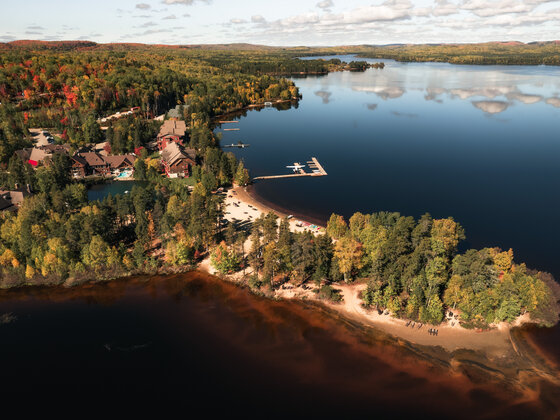 Auberge du Lac Taureau - Lanaudière - Autumn