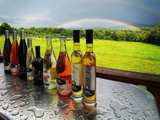 Auberge West Brome Eastern Townships wine tasting