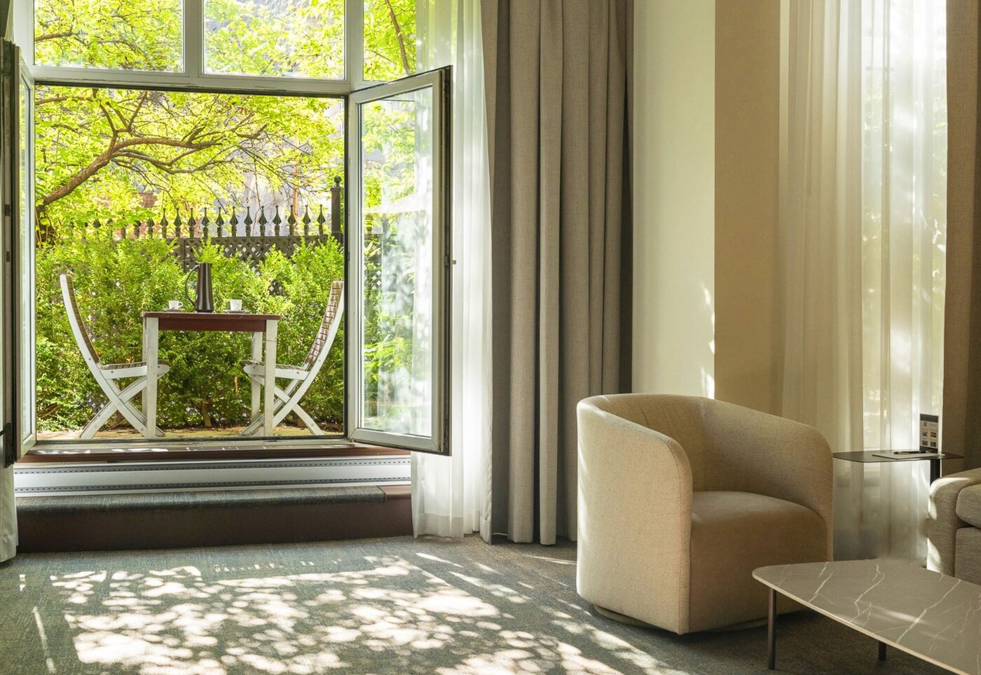 Hôtel Saint-Sulpice - Montreal - Urban Getaway