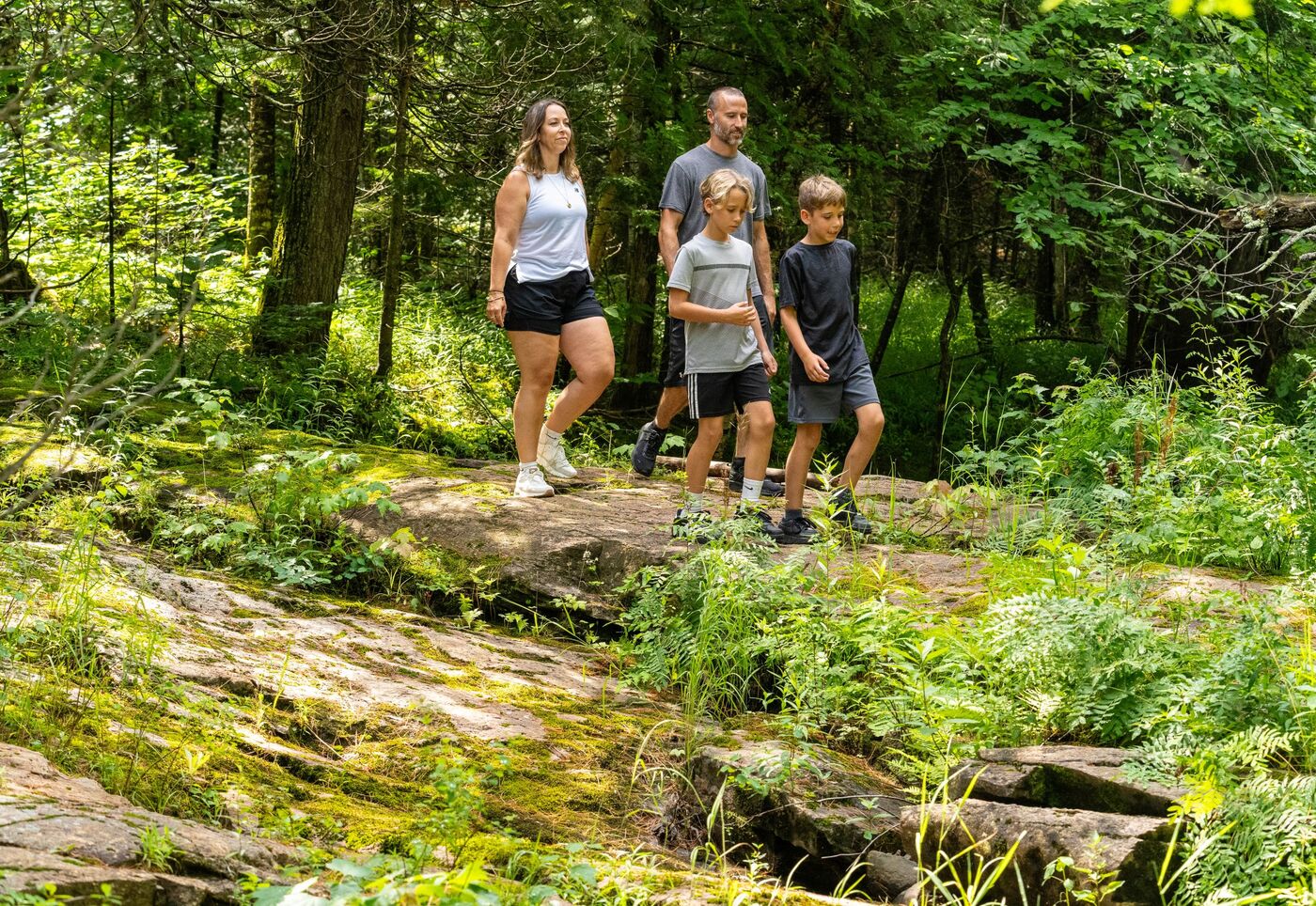 Le Baluchon Éco-villégiature - Mauricie - Family hike