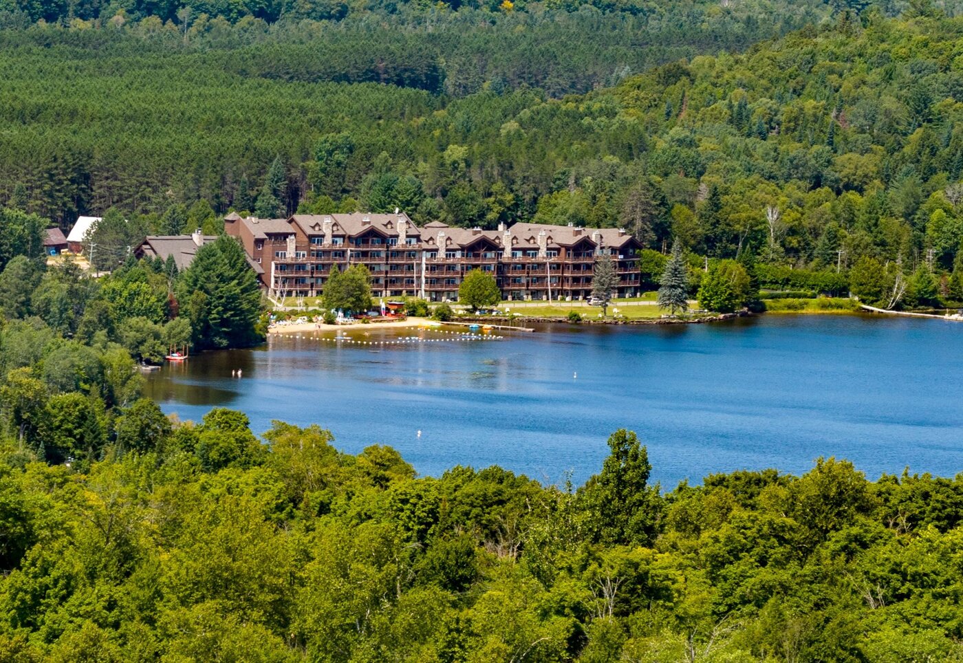 Le Grand Lodge Mont-Tremblant - Laurentides - Escapade Romantique