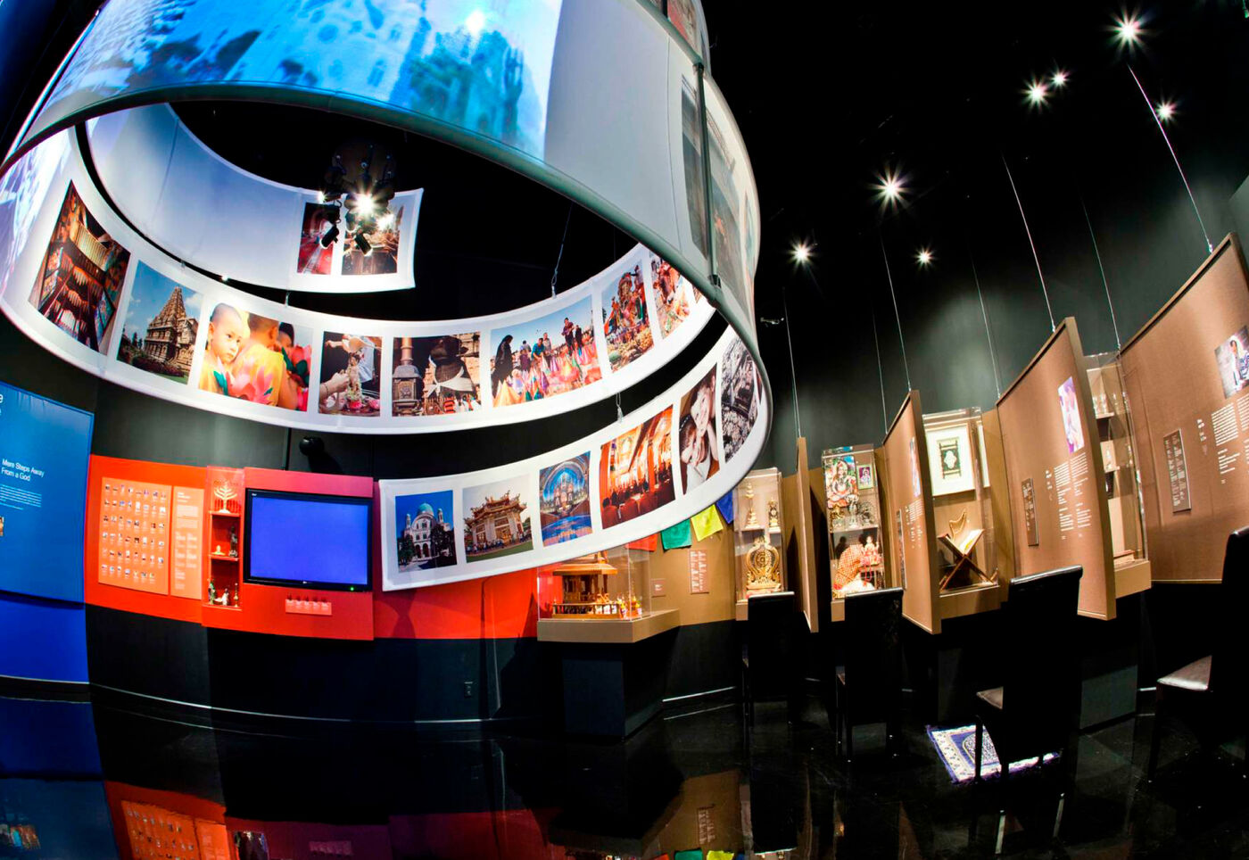 Hôtel Montfort Nicolet Centre du Québec Musée des Cultures du Monde