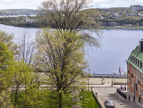 Hôtel Château Bellevue Québec vue fleuve paysage