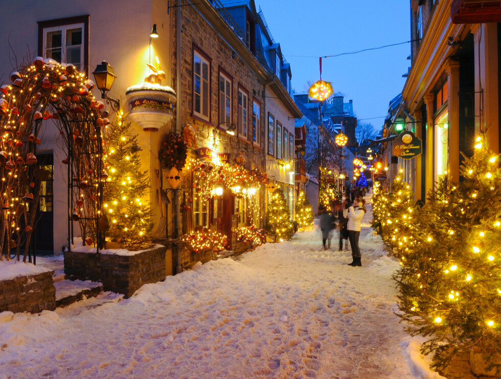 Hôtel Château Bellevue Québec rue du Petit Champlain en hiver