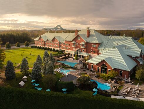 Auberge Godefroy Centre-du-Québec Façade