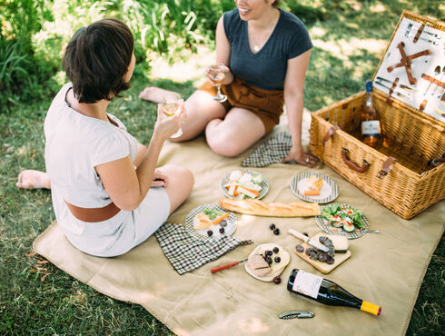 Le Saint-Sulpice Hôtel Montréal picnic