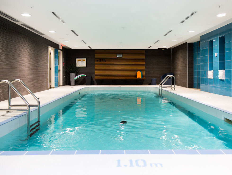 Hôtel Château Laurier Québec piscine