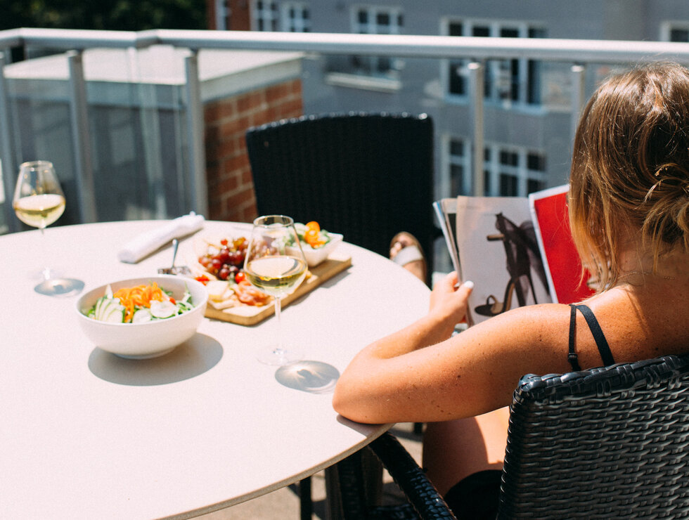 Le Saint-Sulpice Hôtel Montréal suites terrace