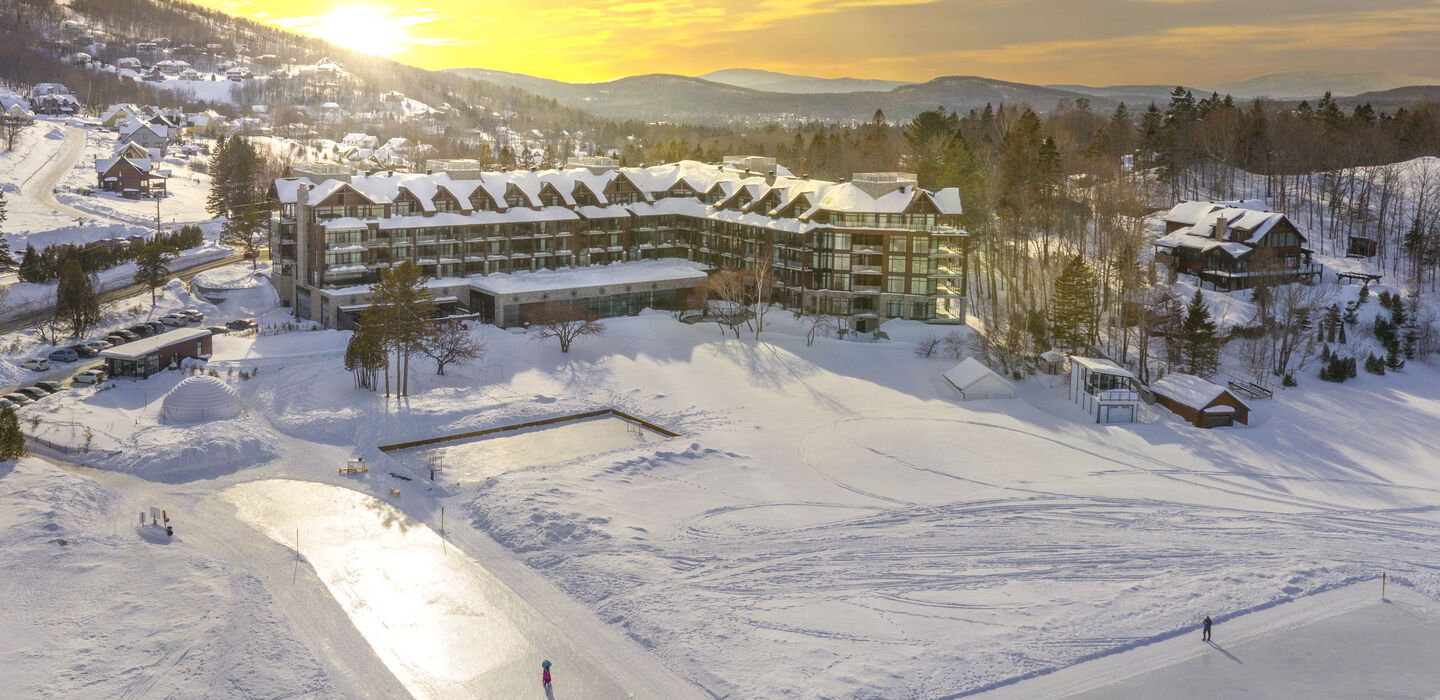 Entourage sur-le-Lac Resort Québec