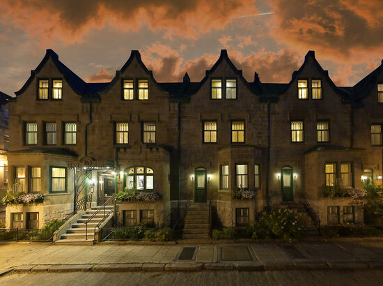 Hôtel Château Bellevue Québec - facade de nuit