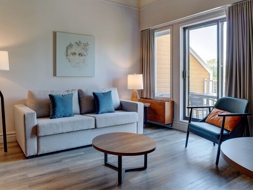 Estrimont Cantons-de-l'Est Suites King Signature