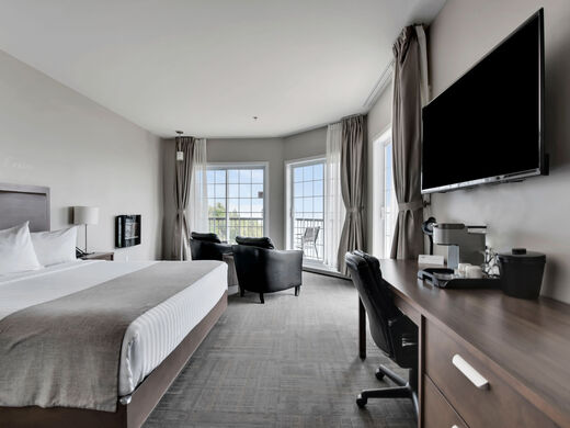 Le Petit Manoir du Casino - Hôtel-Pavillons-Spa Charlevoix Panoramic hotel rooms