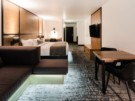 Ax Hôtel Mont-Tremblant Superior King Lounge room
