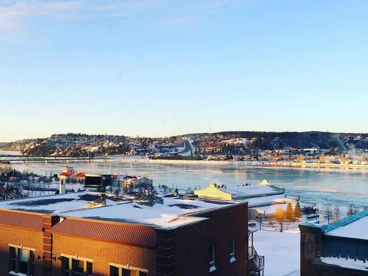 Hôtel Chicoutimi Saguenay-Lac-Saint-Jean Chambres Supérieures avec vue